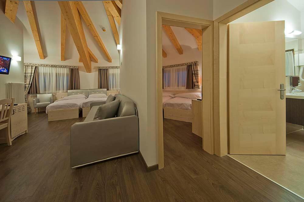 Hotel Niagara Ossana Kültér fotó